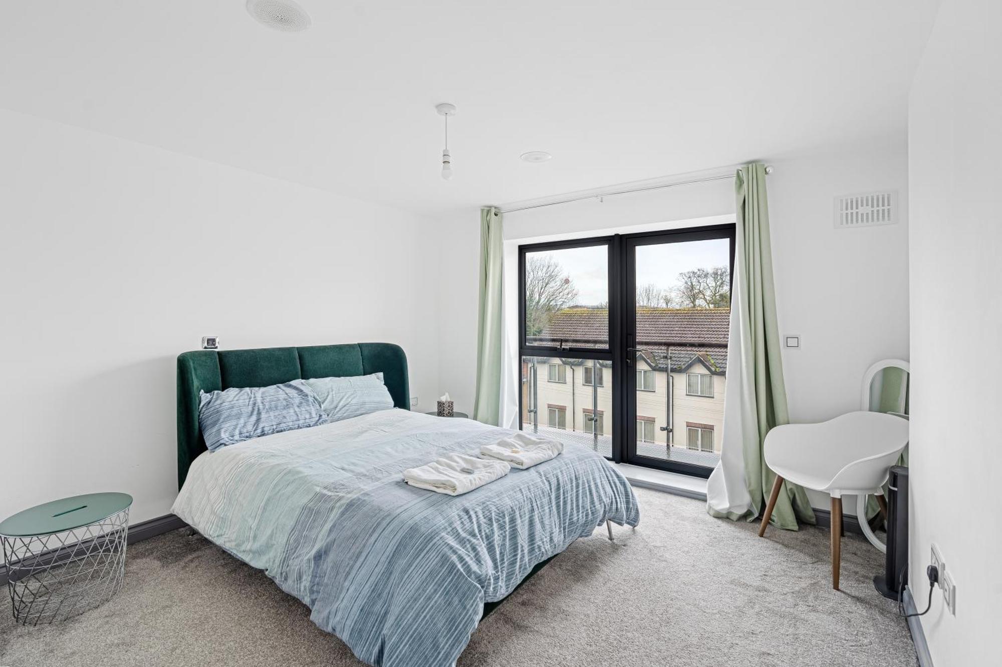 Long Letting - Luxurious 3 Bedroom Penthouse In City Centre - Parking Included! Chelmsford Buitenkant foto