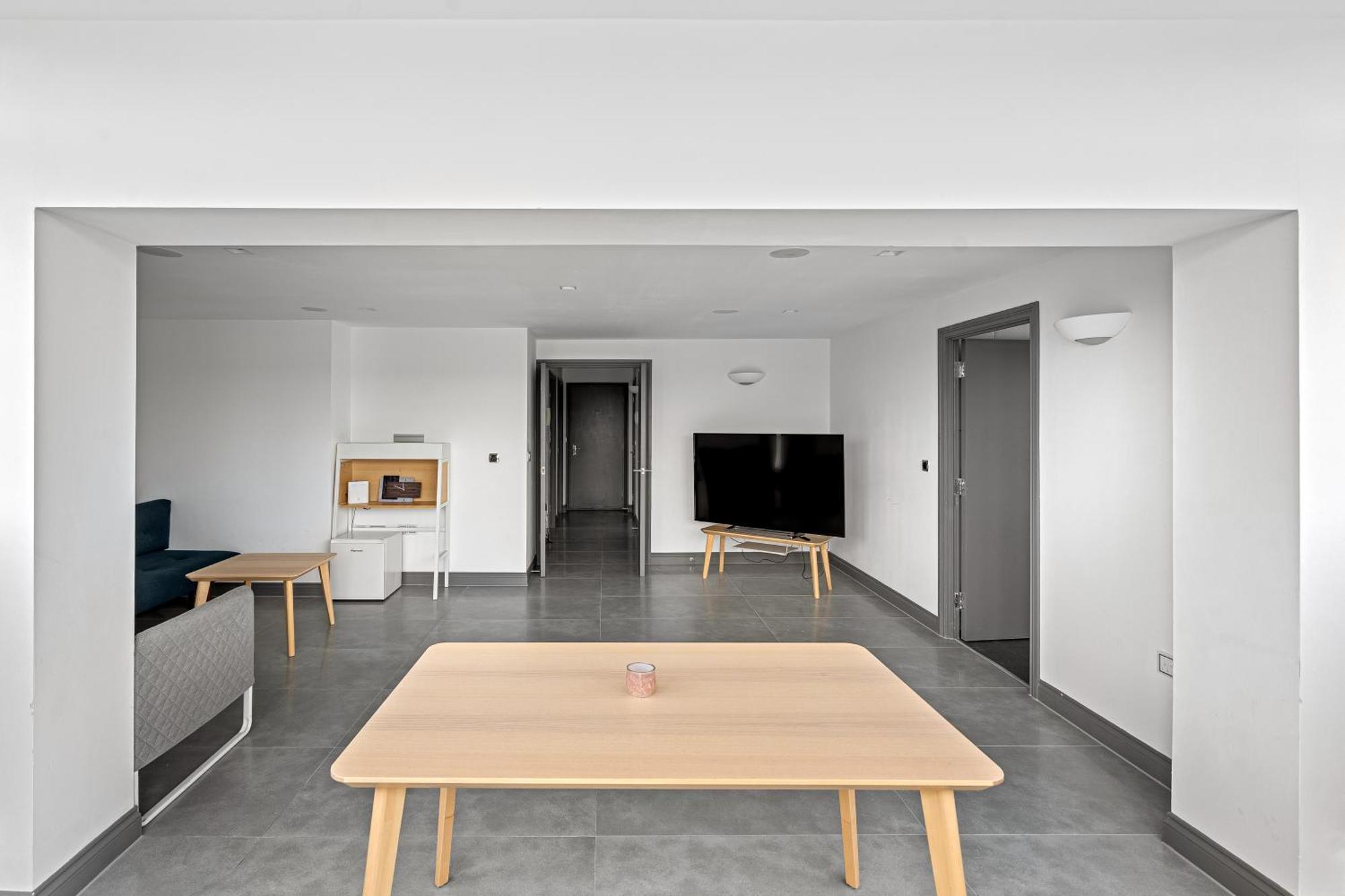 Long Letting - Luxurious 3 Bedroom Penthouse In City Centre - Parking Included! Chelmsford Buitenkant foto