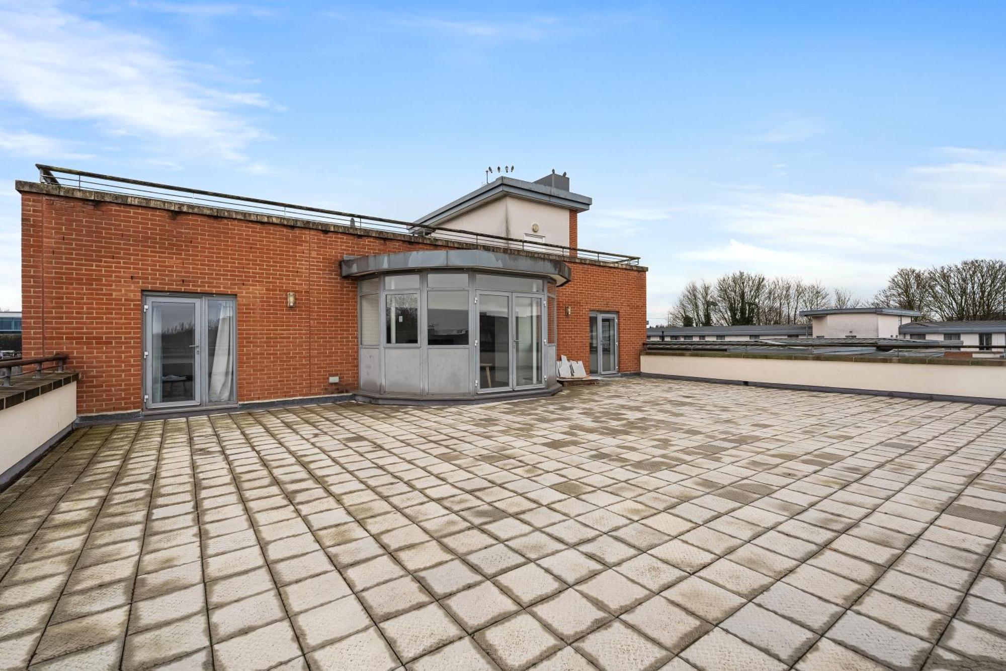 Long Letting - Luxurious 3 Bedroom Penthouse In City Centre - Parking Included! Chelmsford Buitenkant foto